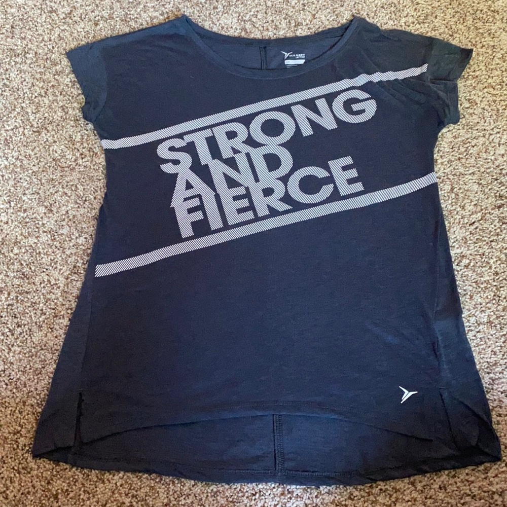 Old Navy gray athletic tee